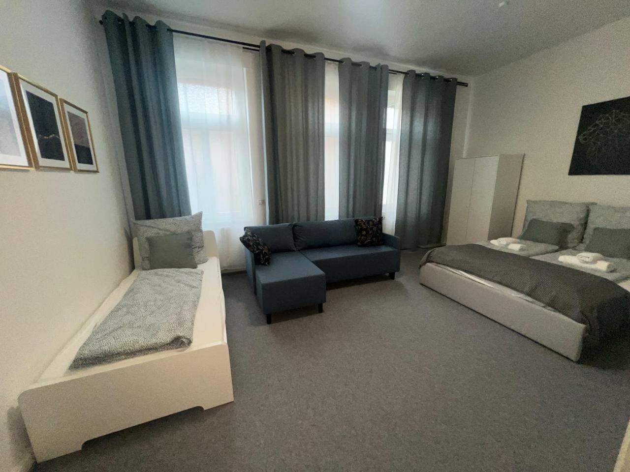 Koblenz Corner Rooms エクステリア 写真