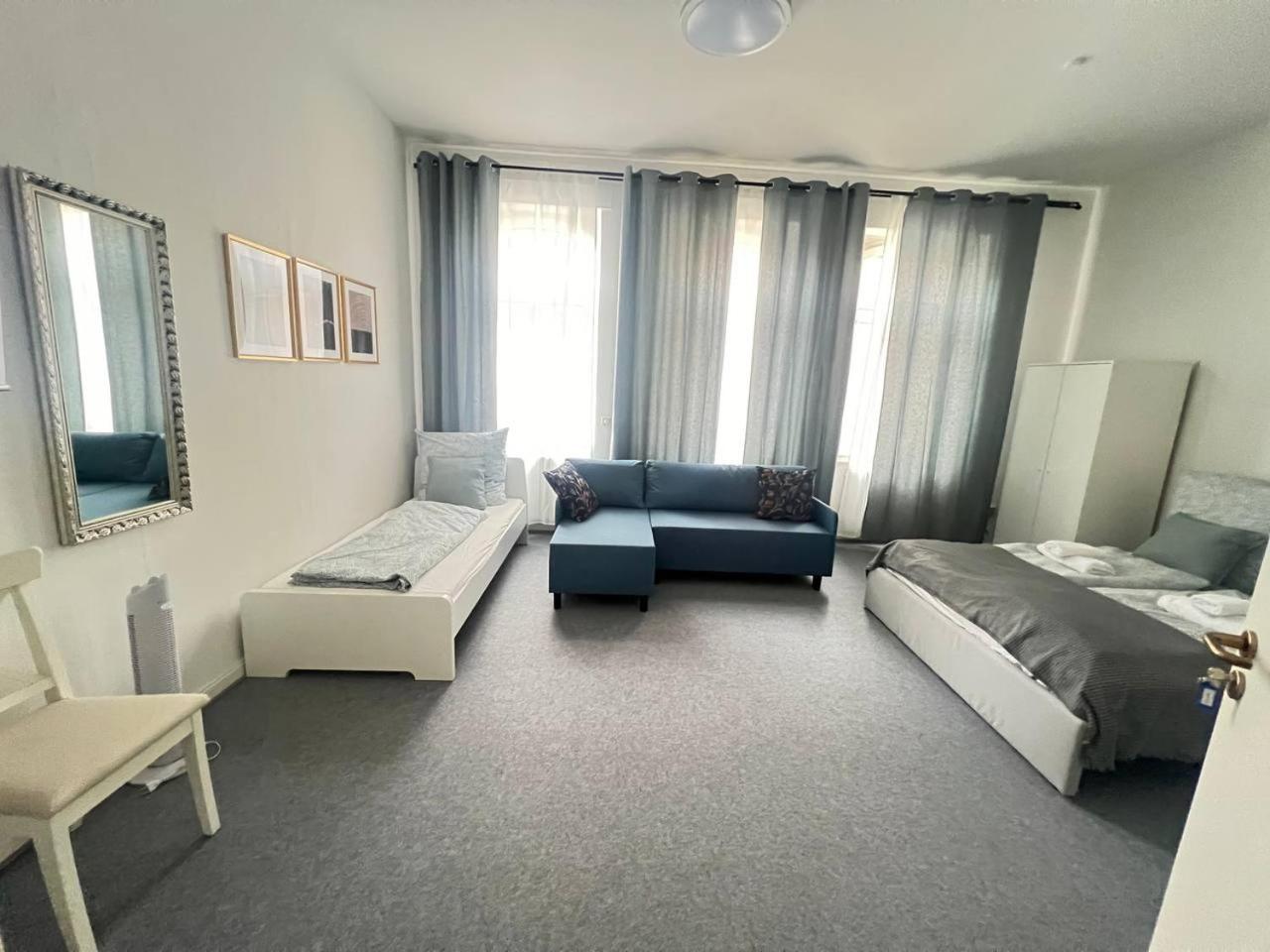 Koblenz Corner Rooms エクステリア 写真